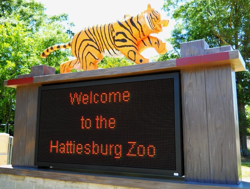 Hattiesburg Zoo, Mississippi — destination view