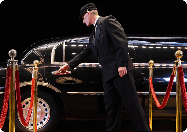 Luxury limousine for citywide rides with Genius Limo
