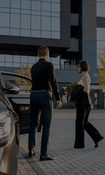 Genius Limo luxury black car and limousine service