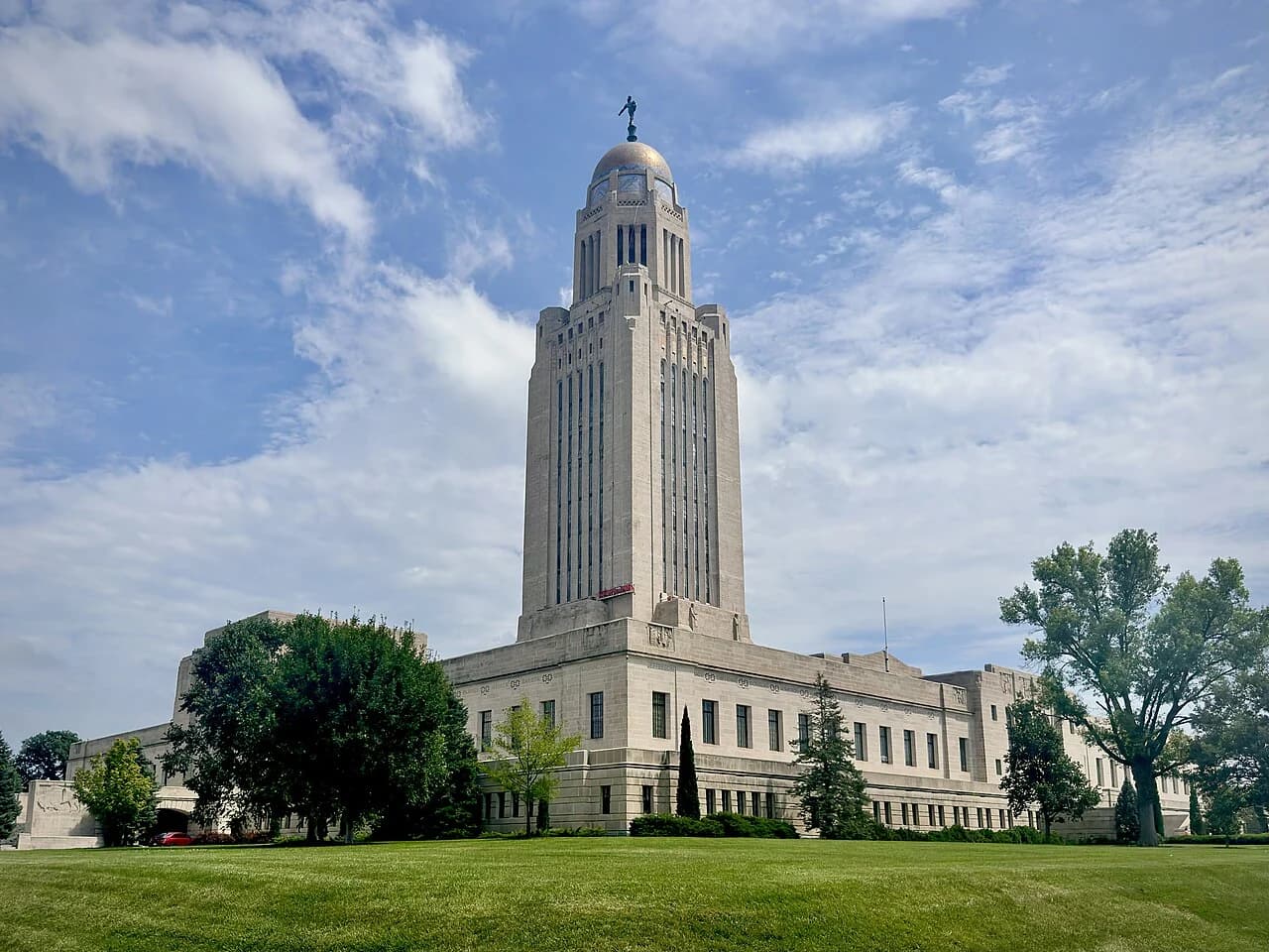 Nebraska State Capitol, Nebraska — destination view