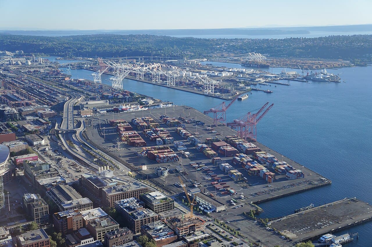 Seattle Cruise Terminals, Washington — destination view