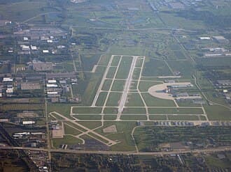 Dupage Airport — airport photograph