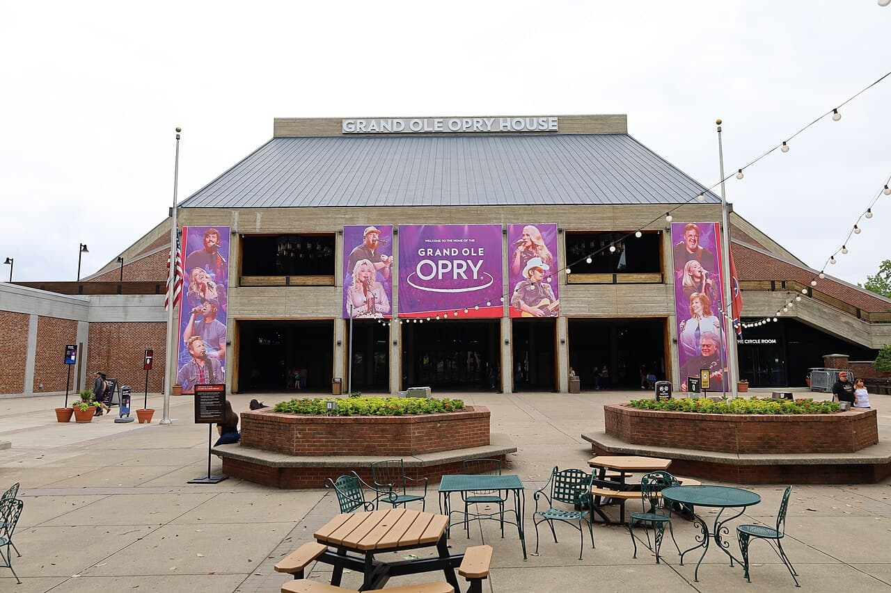 Grand Ole Opry, Tennessee — destination view