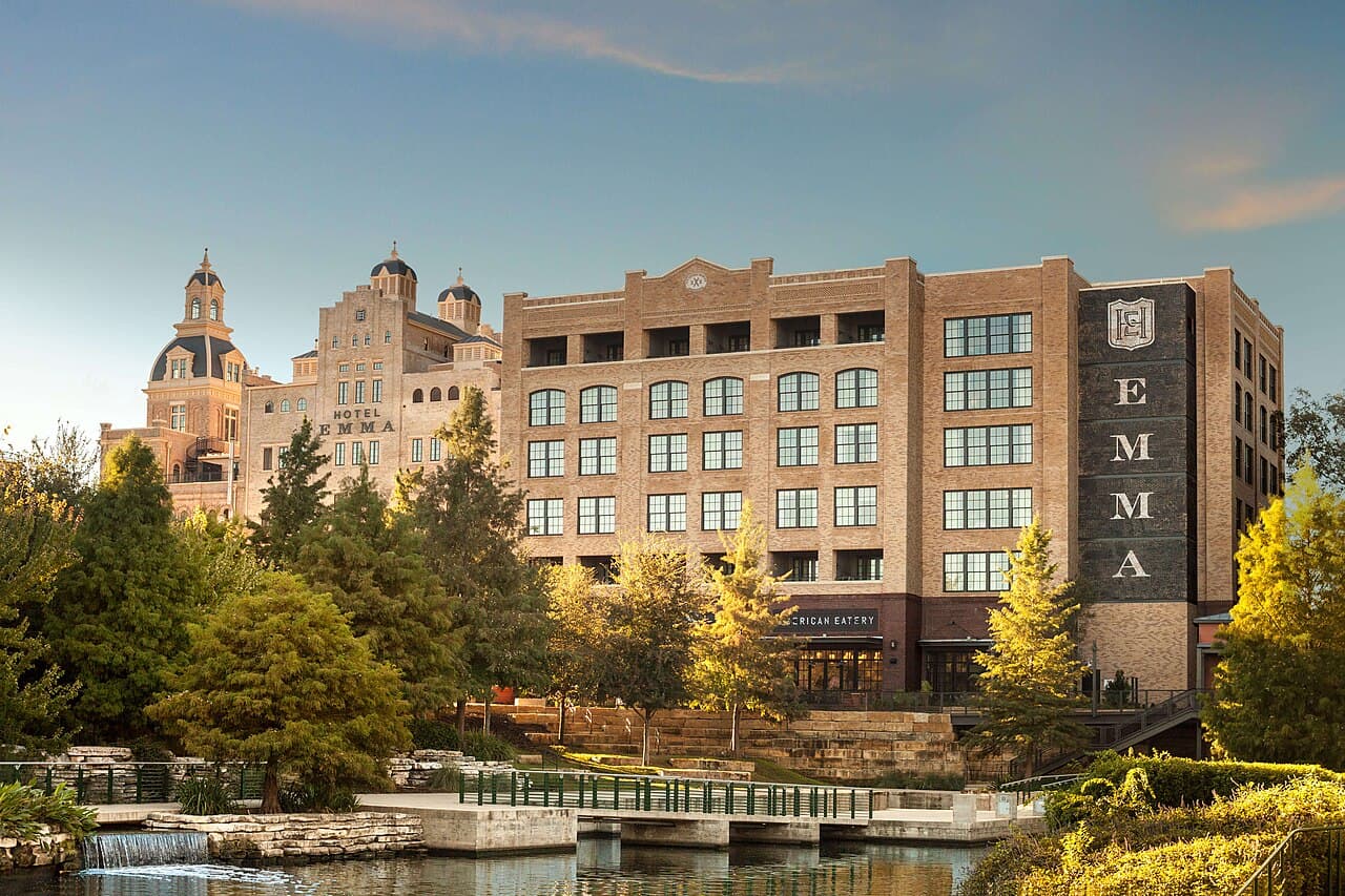 Pearl District San Antonio, Texas — destination view