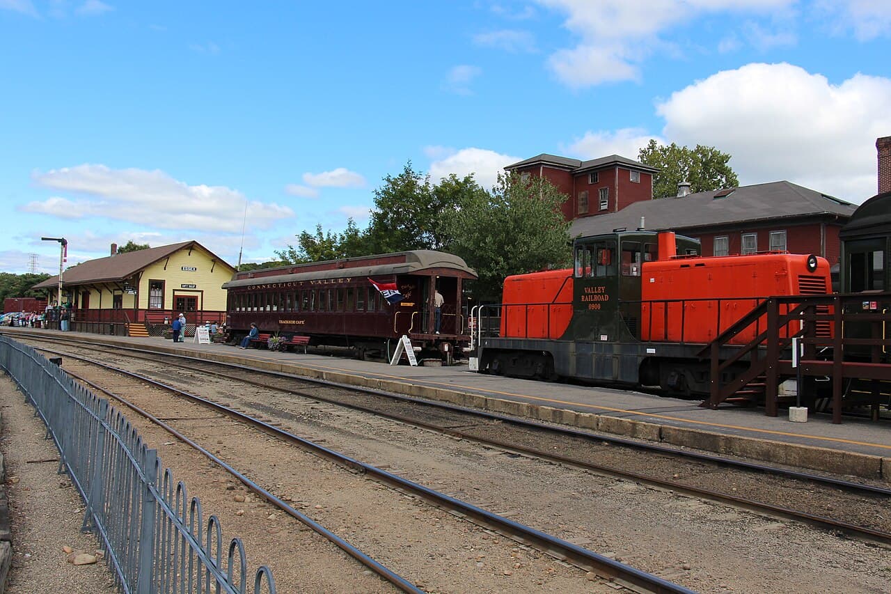 Essex Steam Train, Connecticut — destination view