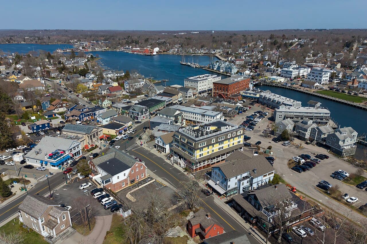 Mystic, Connecticut — city view