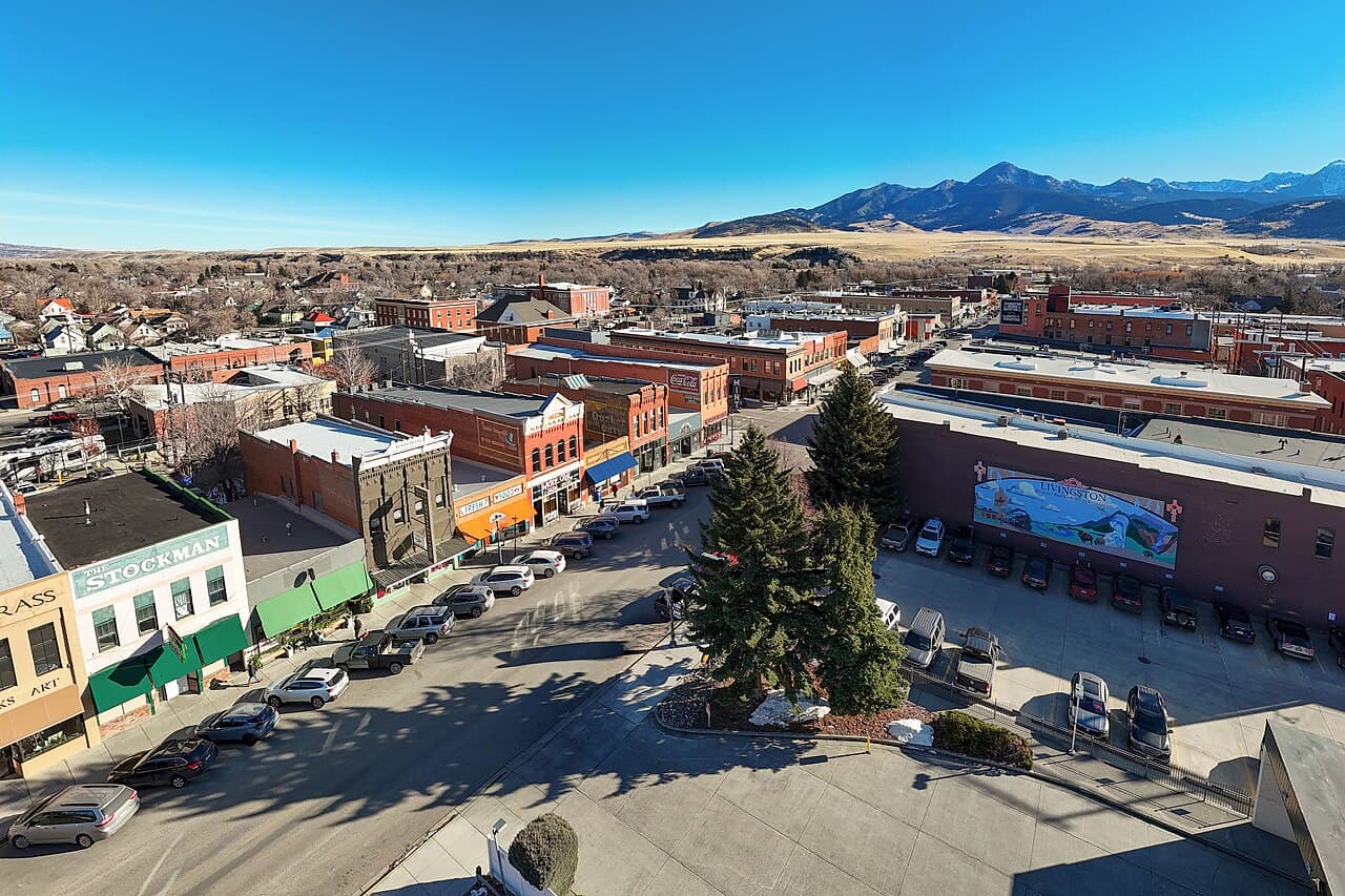 Livingston, Montana — destination view