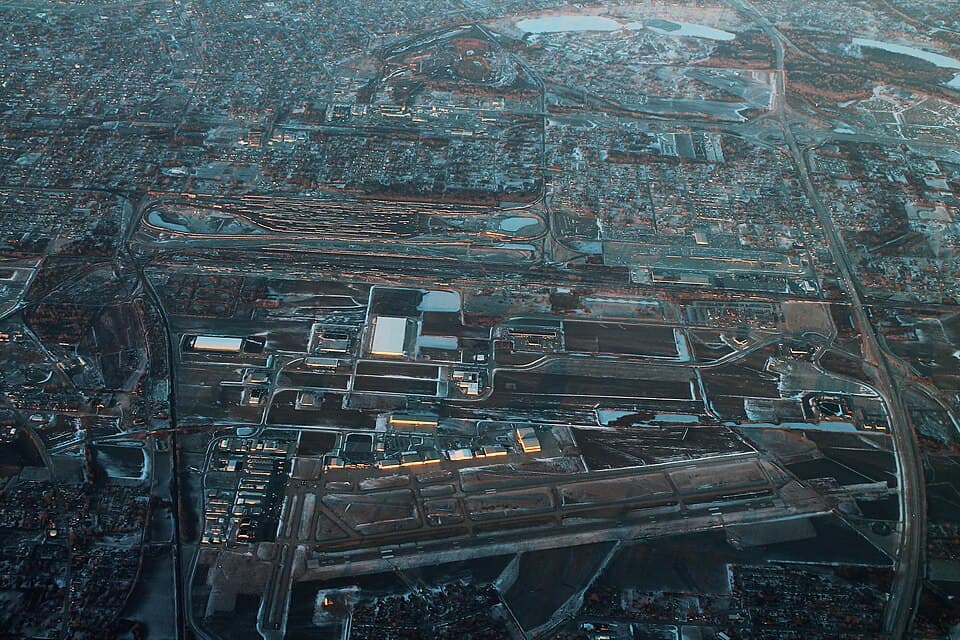St Louis Downtown Airport — airport photograph