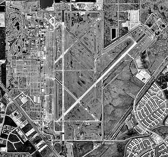 Ellington Airport — airport photograph