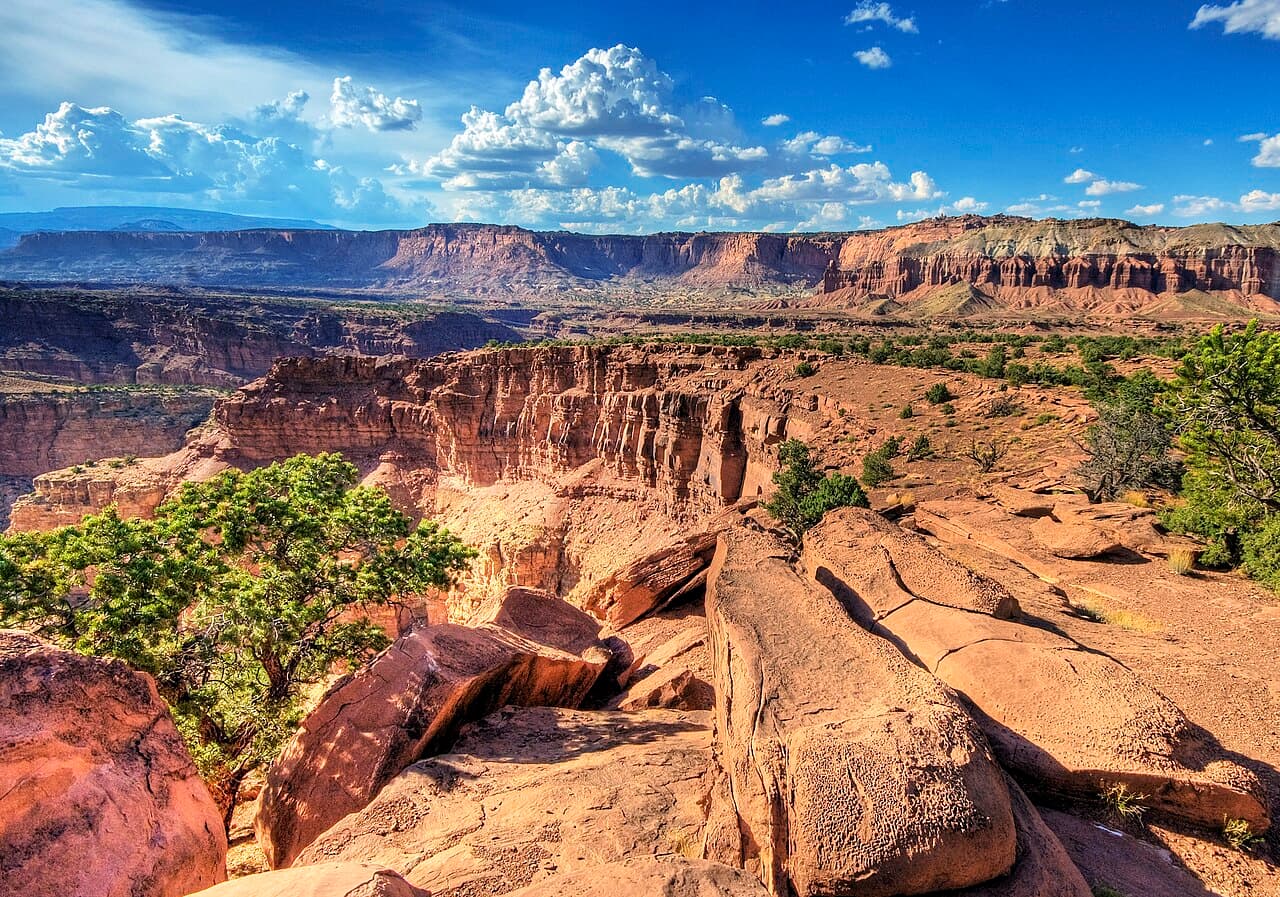 Capitol Reef Gateway, Utah — destination view