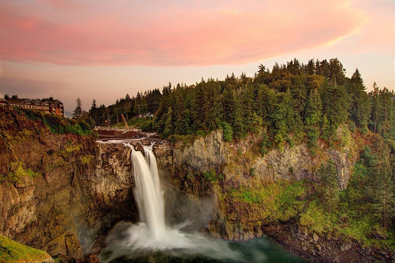 Snoqualmie Falls, Washington — destination view