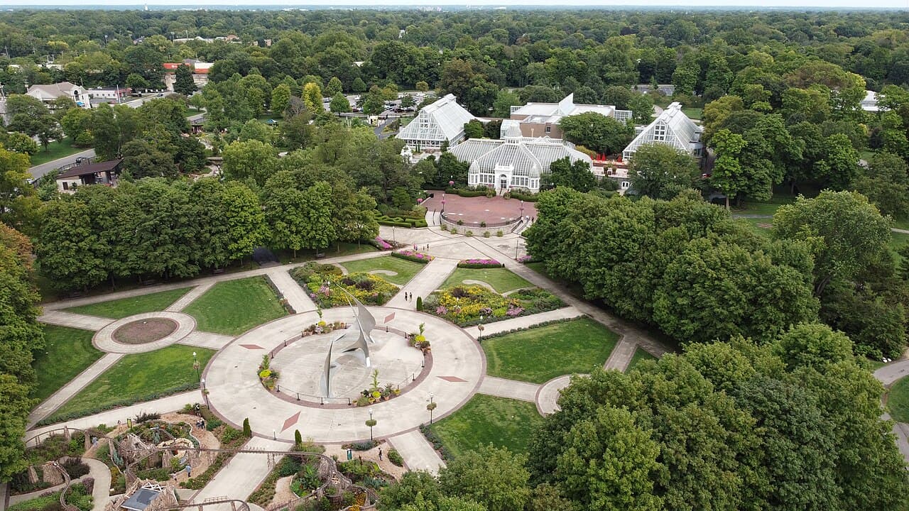 Franklin Park Conservatory, Ohio — destination view