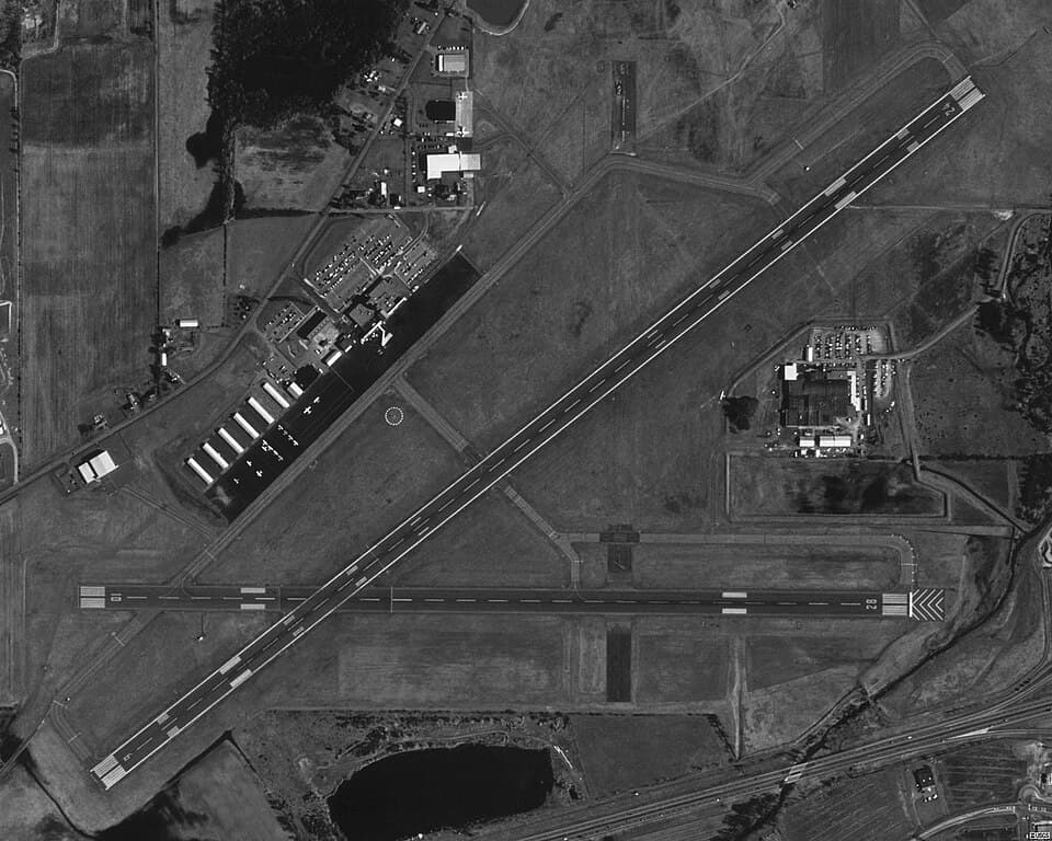Elmira Corning Regional Airport — airport photograph