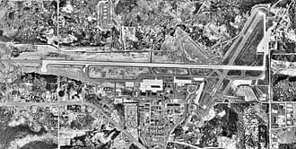 Duluth International Airport — airport photograph