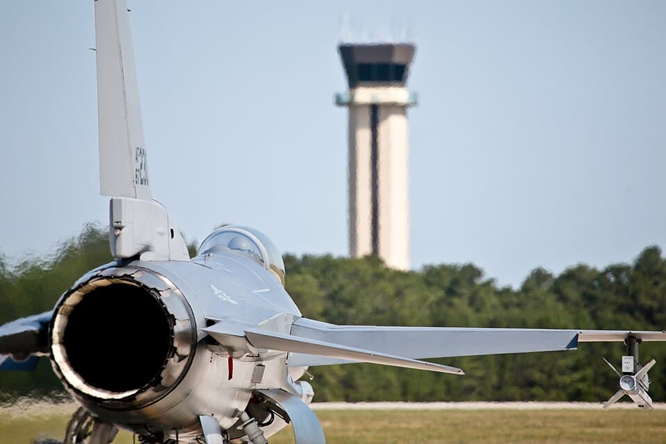Atlantic City International Airport — airport photograph