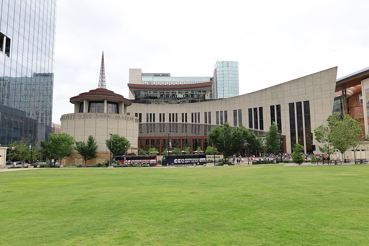 Country Music Hall of Fame, Tennessee — destination view