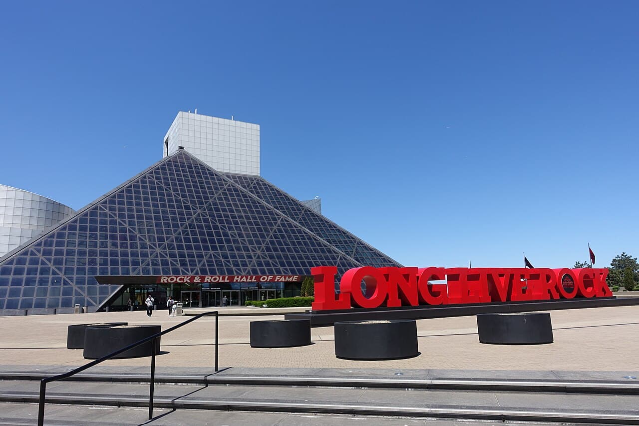 Rock & Roll Hall of Fame, Ohio — destination view