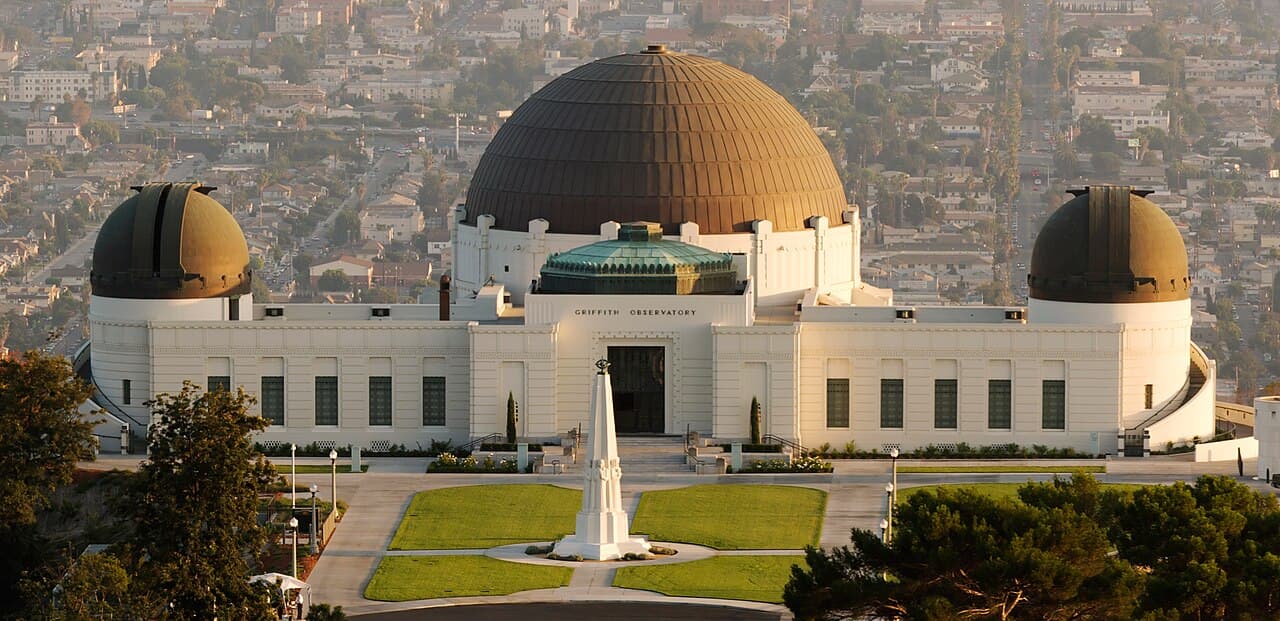 Griffith Observatory, California — destination view