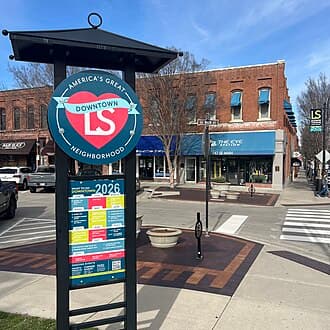Local destination: Lee’s Summit, Missouri (local-area view, not the airport terminal).