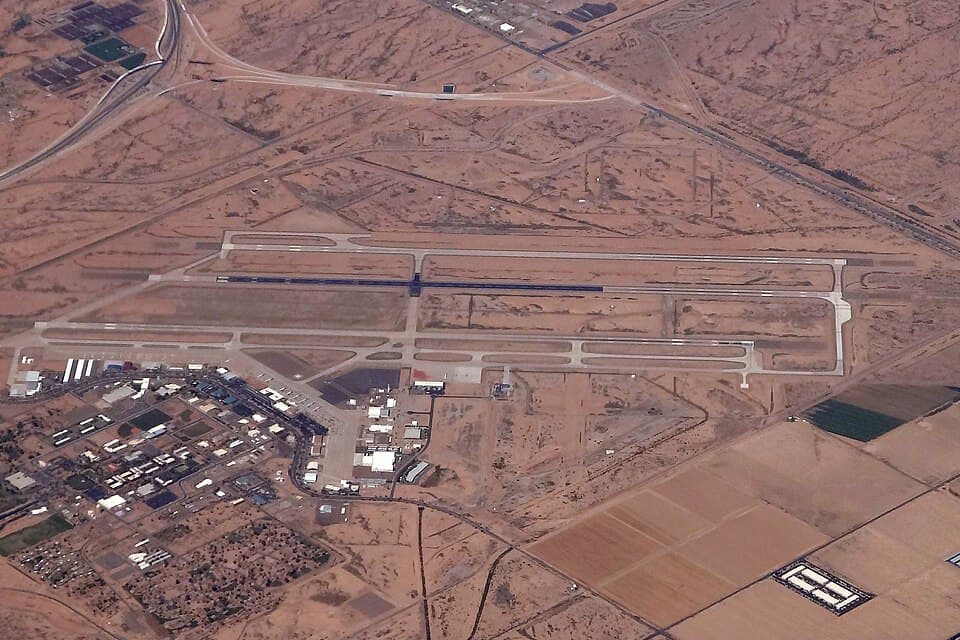 Mesa Gateway Airport — airport photograph