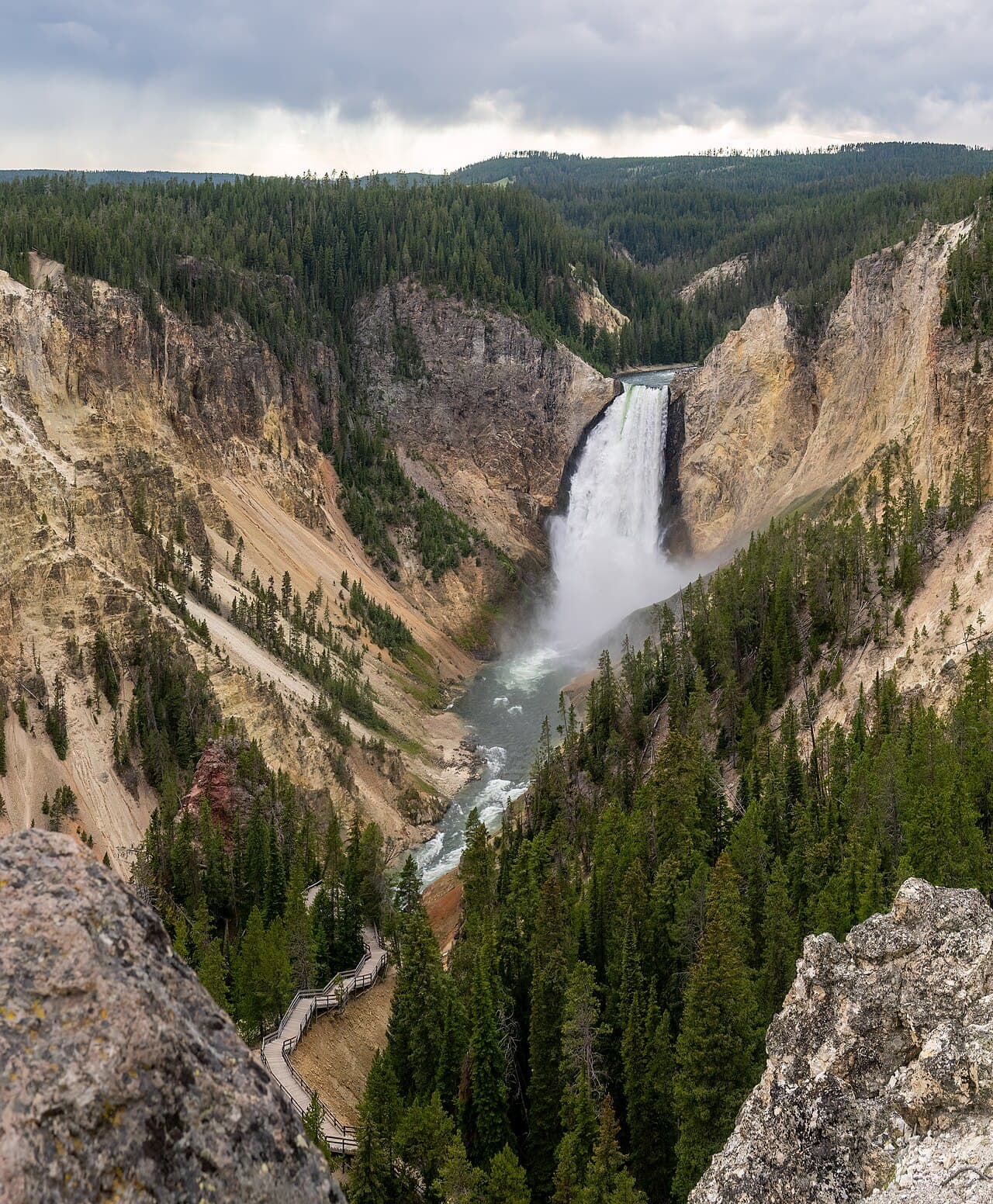 Yellowstone Wyoming Gateways, Wyoming — destination view