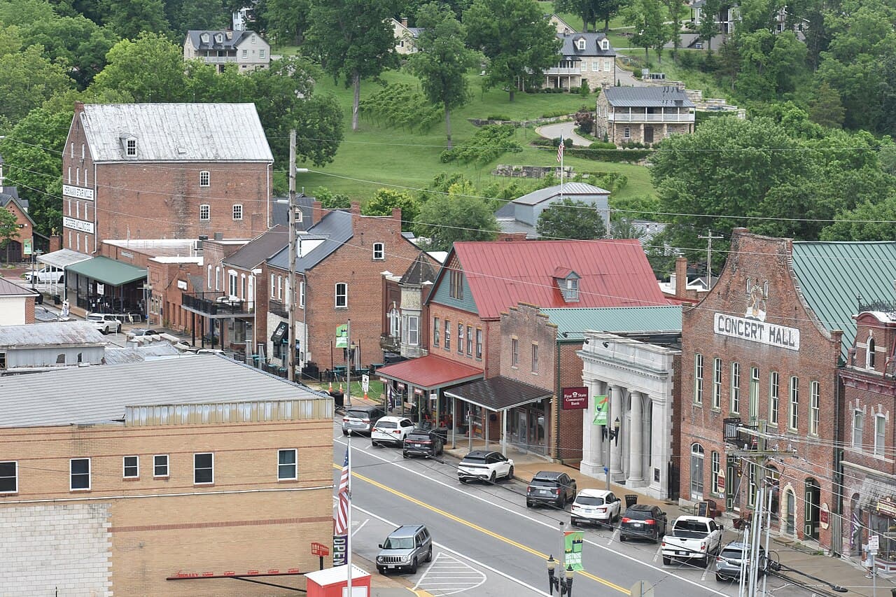 Hermann Wine Country, Missouri — destination view