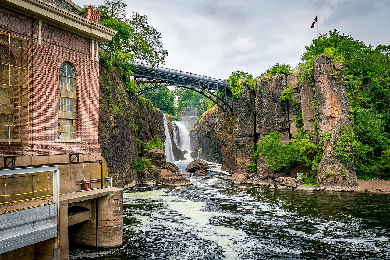 Paterson Great Falls, New Jersey — destination view