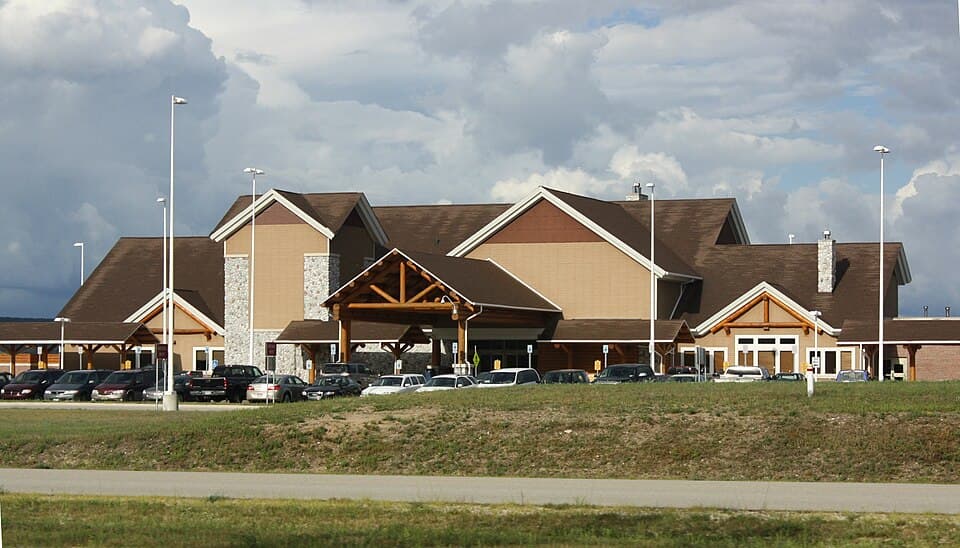 Pellston Regional Airport of Emmet County Airport — airport photograph