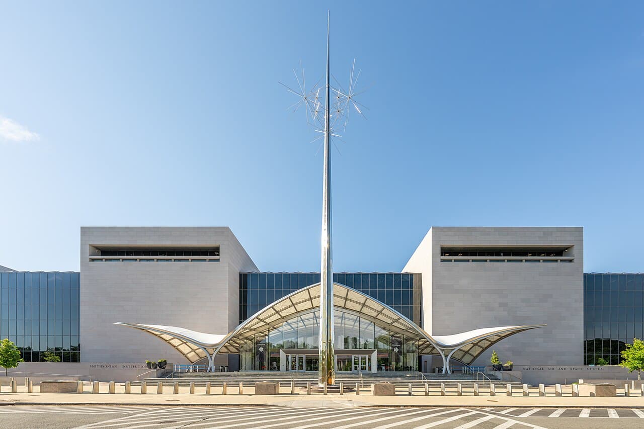 Smithsonian Air and Space Museum, Washington DC — destination view