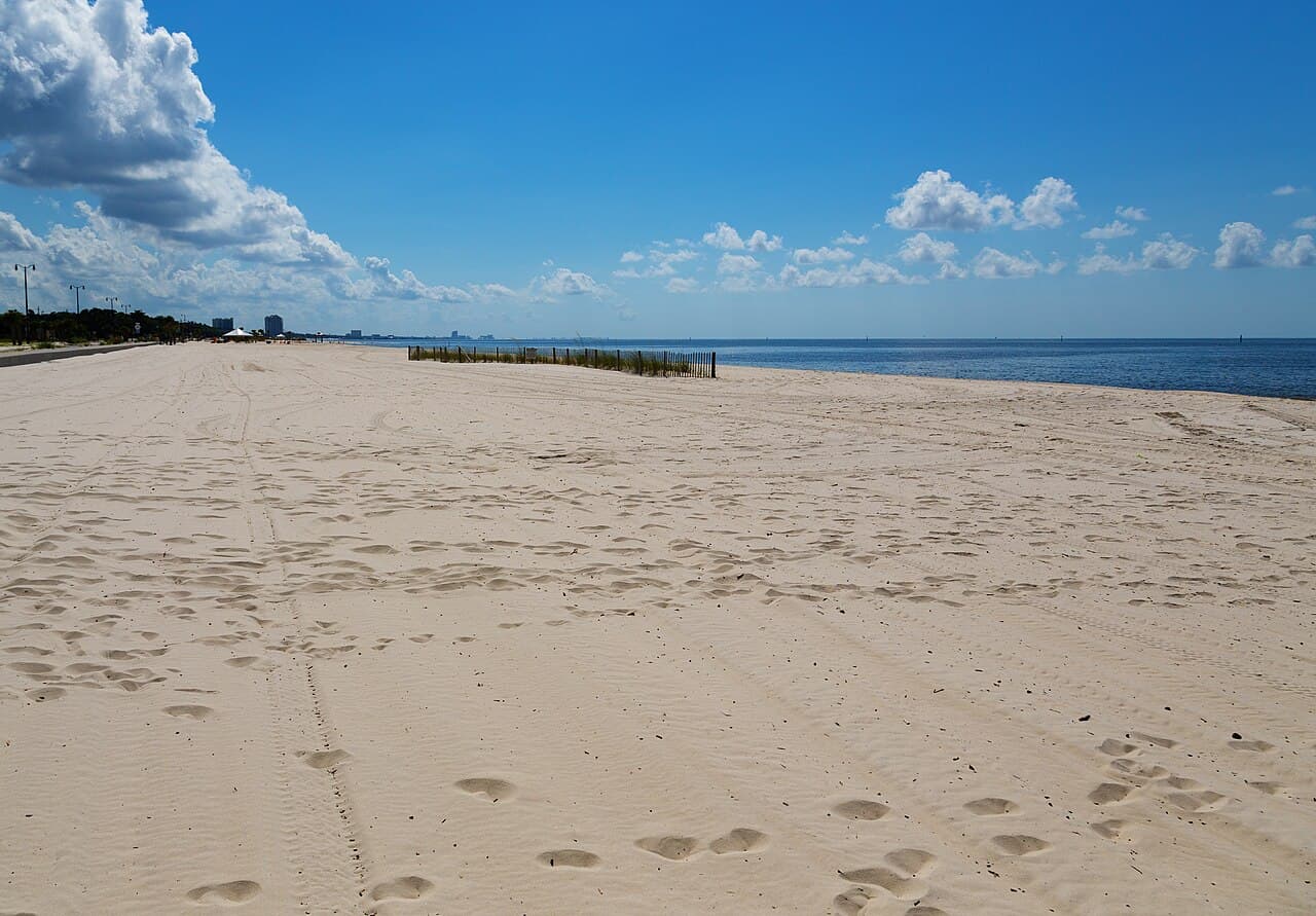 Gulfport, Mississippi — city view