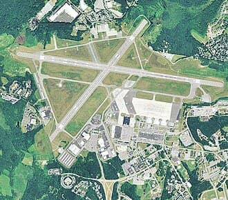 Laurence G Hanscom Field — airport photograph