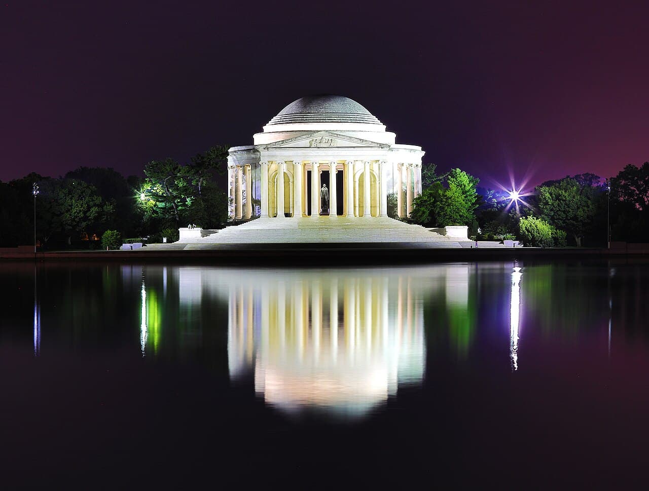 Jefferson Memorial, Washington DC — destination view