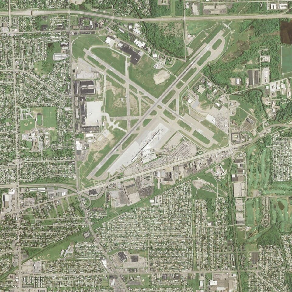 Buffalo Niagara International Airport — airport photograph