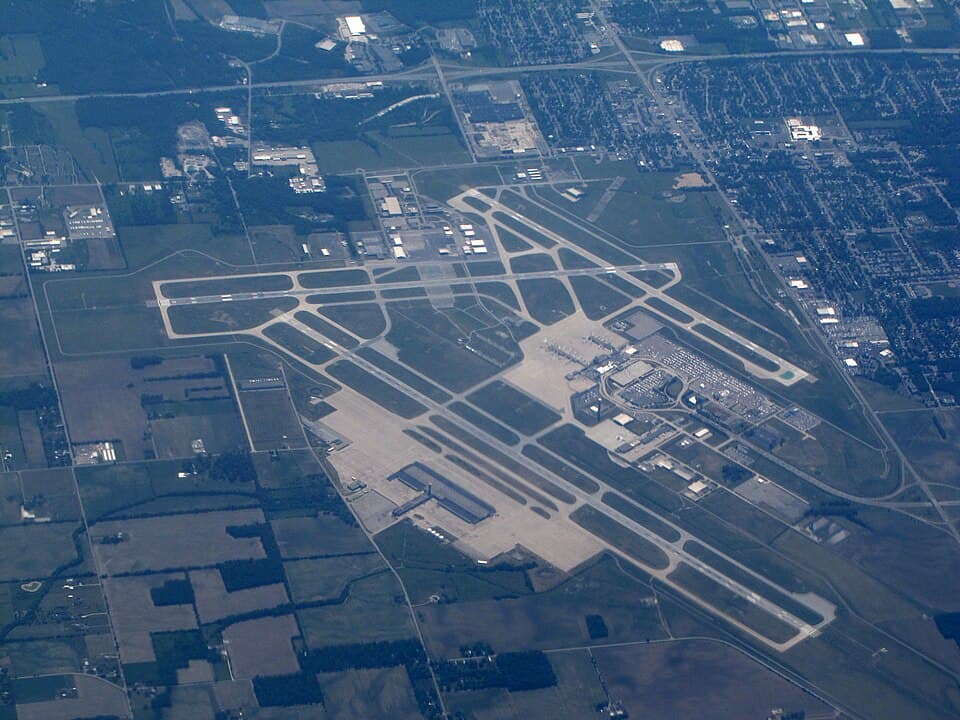 James M. Cox Dayton International Airport — airport photograph