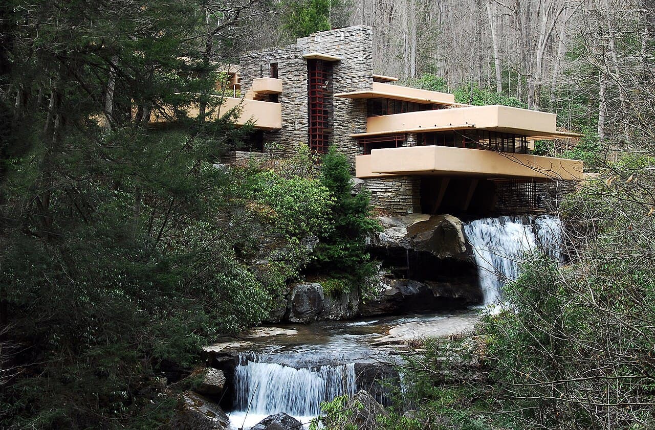 Fallingwater, Pennsylvania — destination view