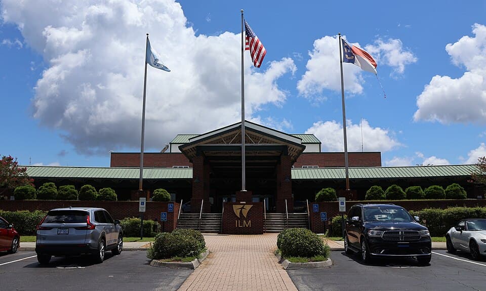 Wilmington International Airport — airport photograph