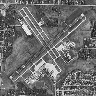 Waukegan National Airport — airport photograph
