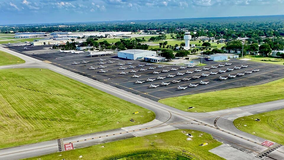 Vero Beach Regional Airport — airport photograph
