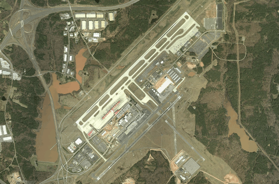 Raleigh-Durham International Airport — airport photograph