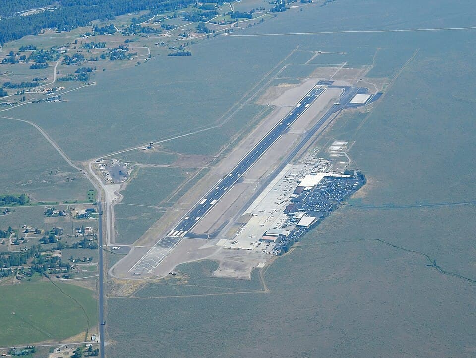 Jackson Hole Airport — airport photograph