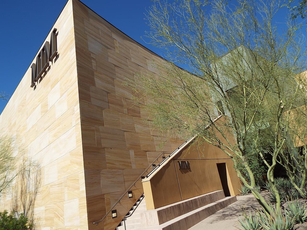 Musical Instrument Museum, Arizona — destination view