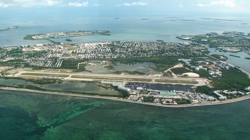 Key West International Airport — airport photograph