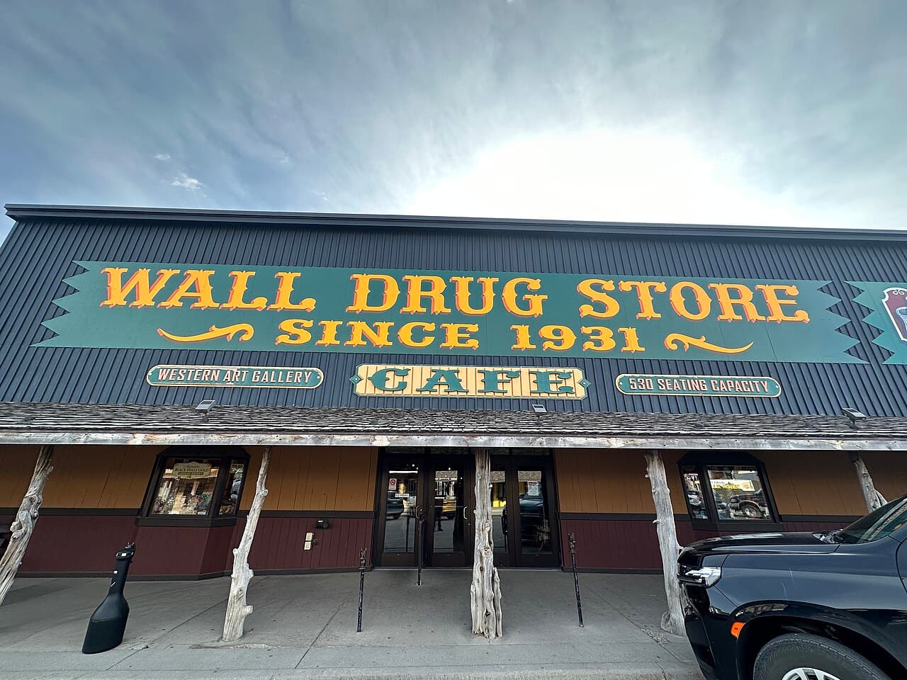 Wall Drug & Wall, South Dakota — destination view