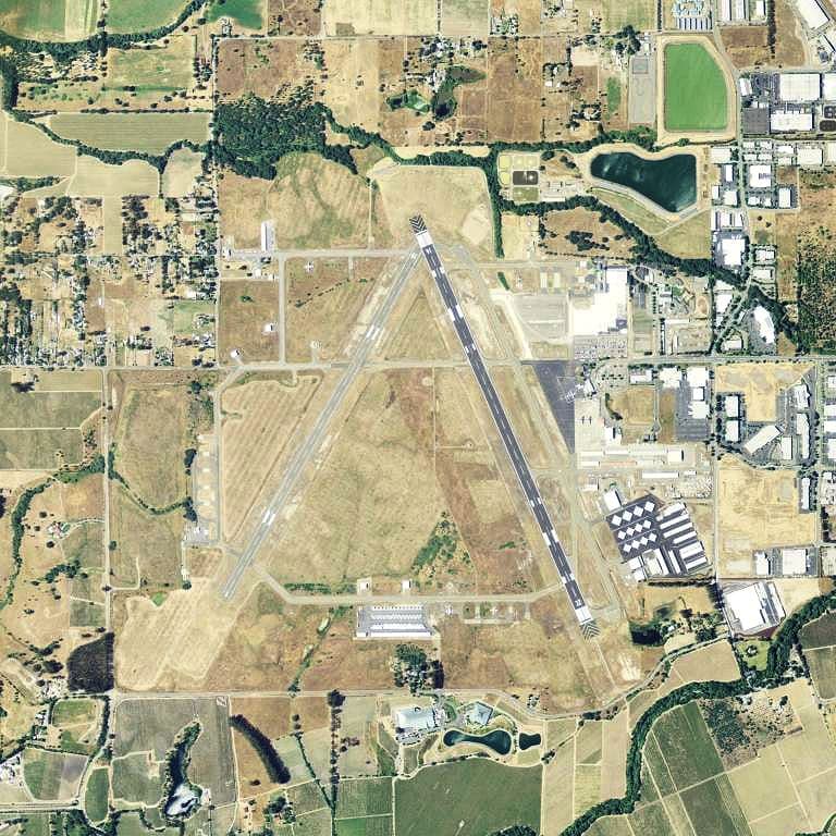 Charles M. Schulz Sonoma County Airport — airport photograph