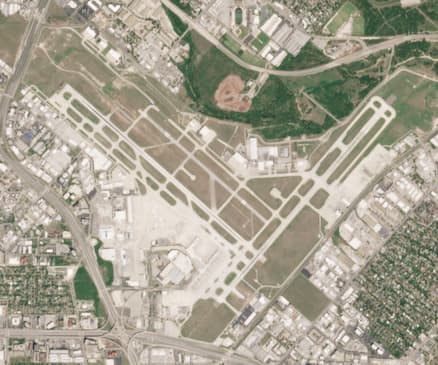 San Antonio International Airport — airport photograph