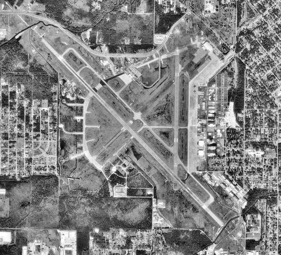 Gulfport Biloxi International Airport — airport photograph