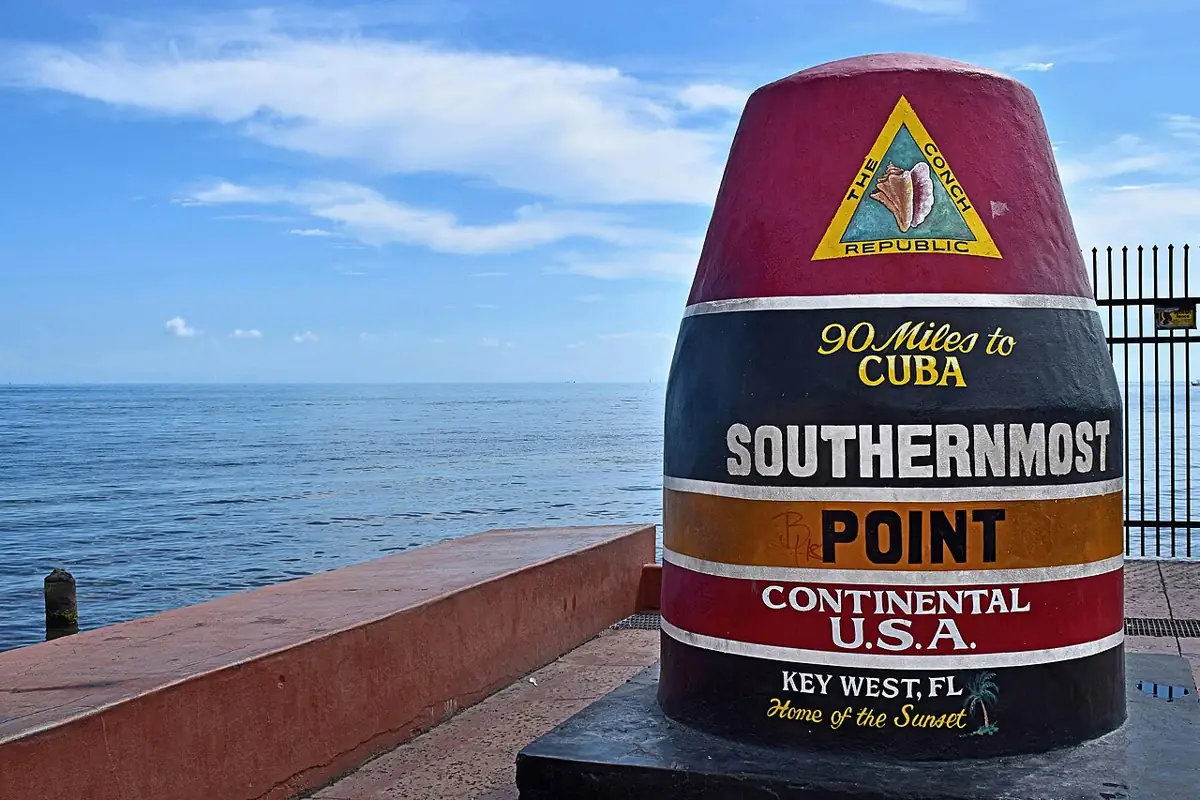 Southernmost Point buoy in Key West